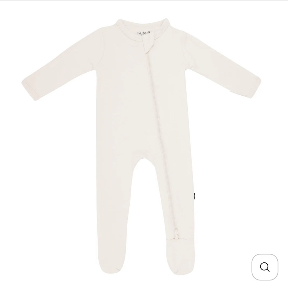 Kyte Baby Cream Footies in Oat Size 3-6 Months